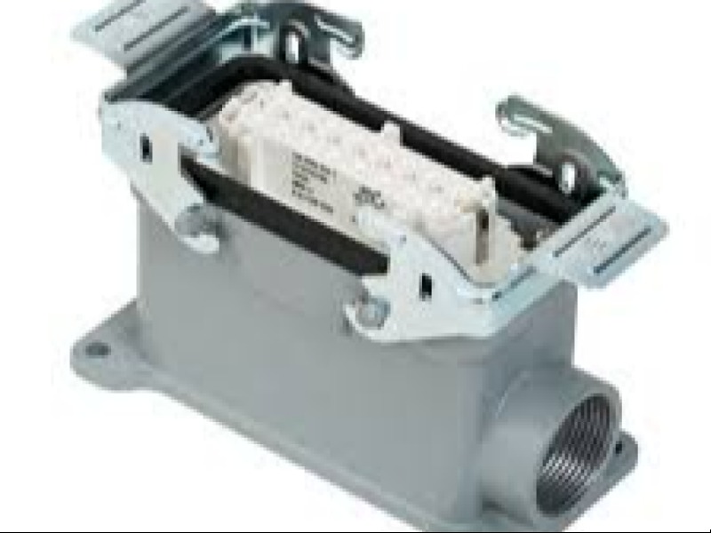 403036S 16PİN DUVAR PRİZİ